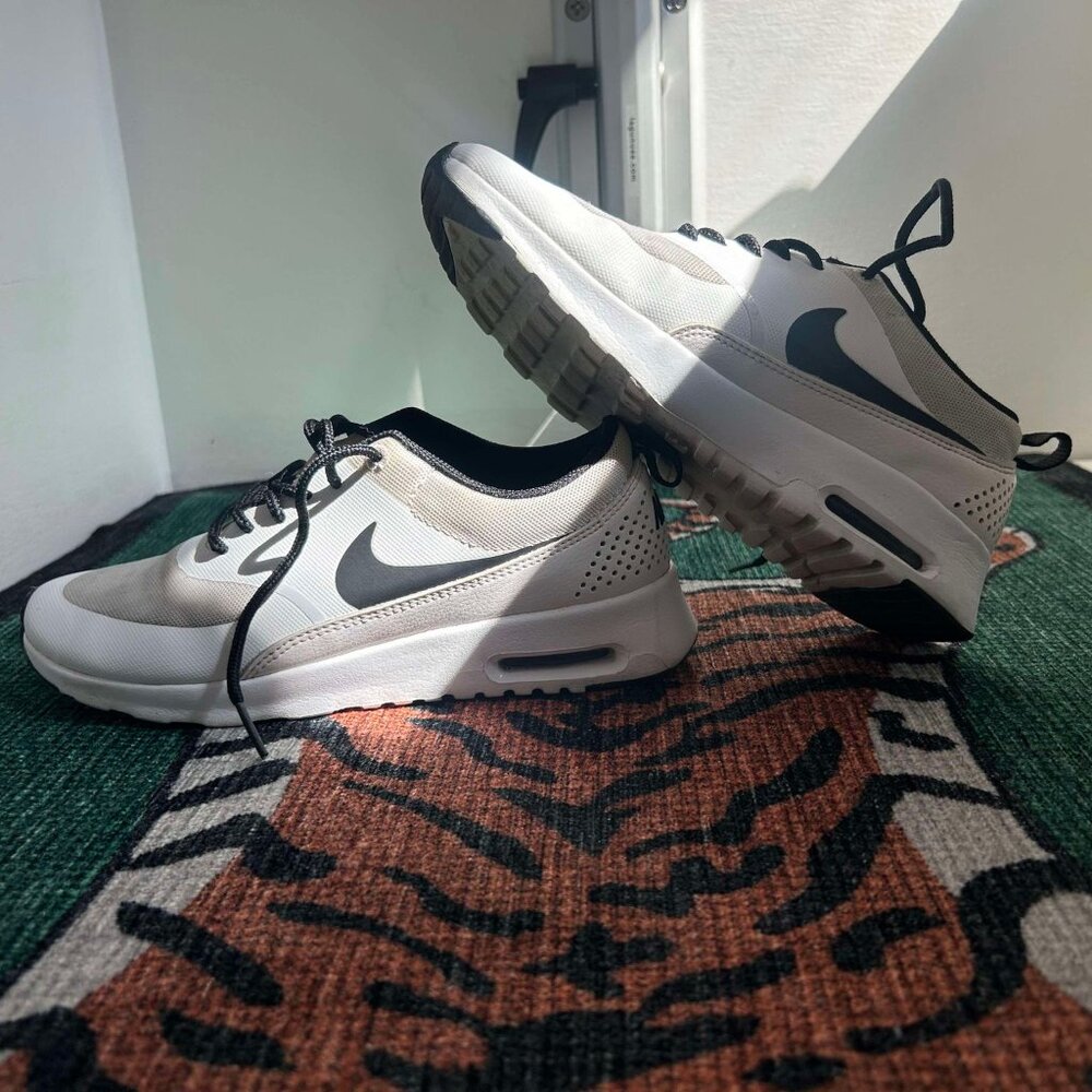 Women’s Nike Air Max Thea